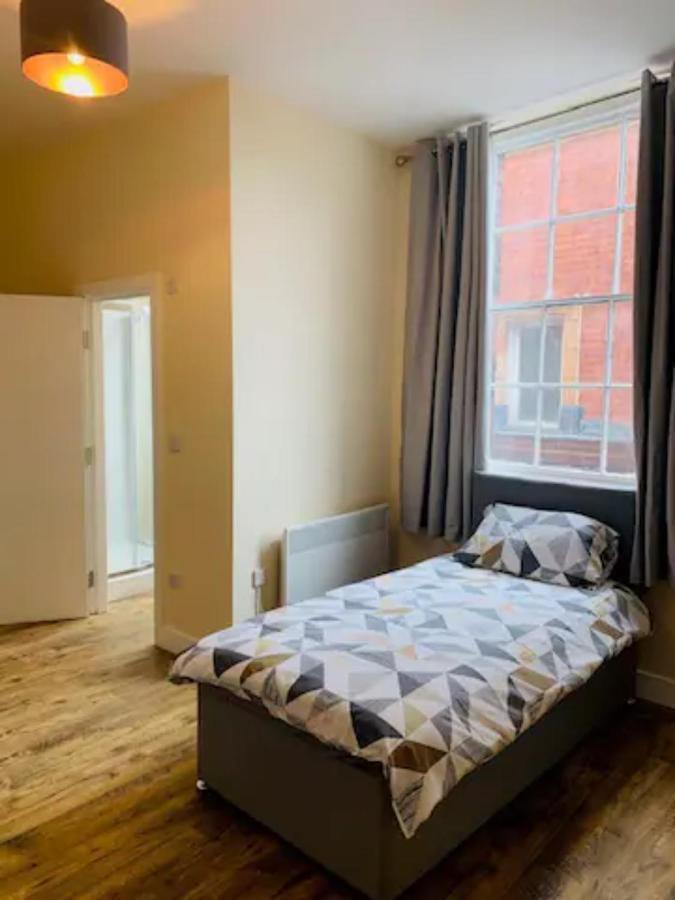 8 Fish Street, Budget City Centre Accomodation Leeds  Exteriér fotografie
